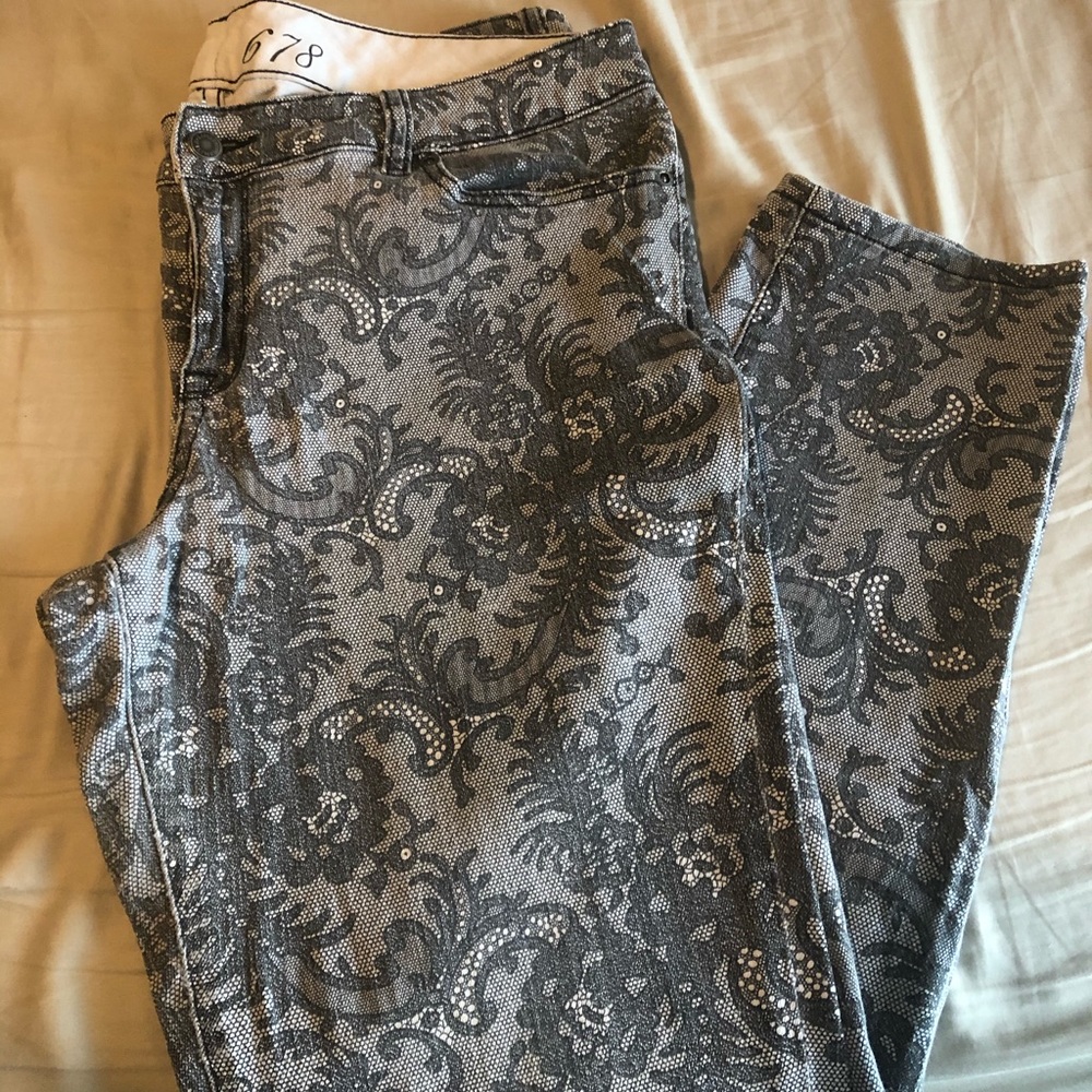 Lace Design Skinny Jeans